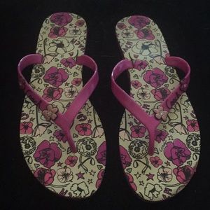 Coach flip flops